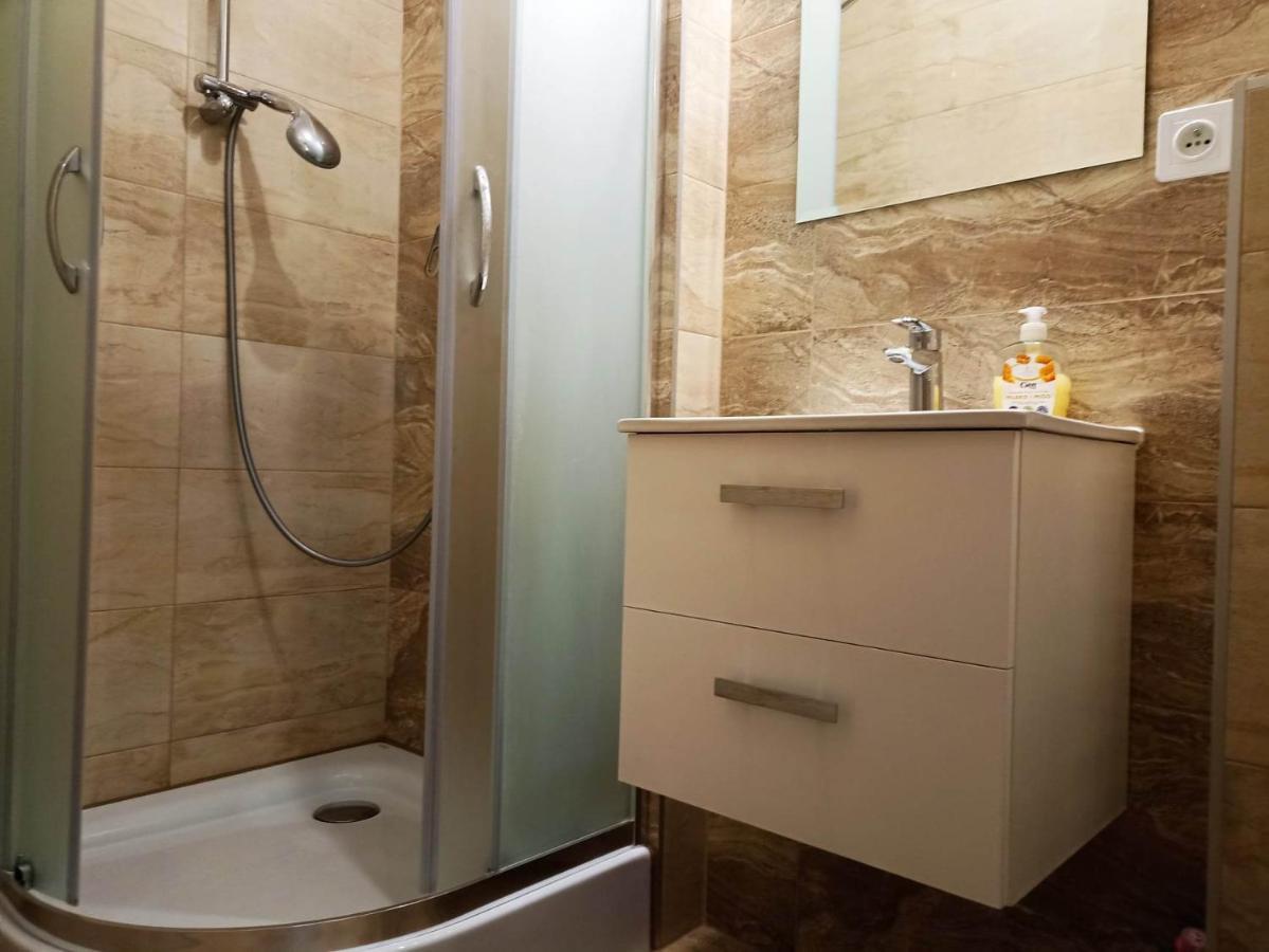 Ferienwohnung Pod Kasztanem Lubin  Exterior foto
