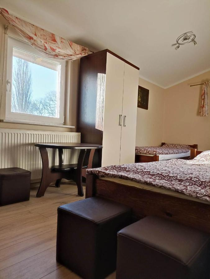Ferienwohnung Pod Kasztanem Lubin  Exterior foto