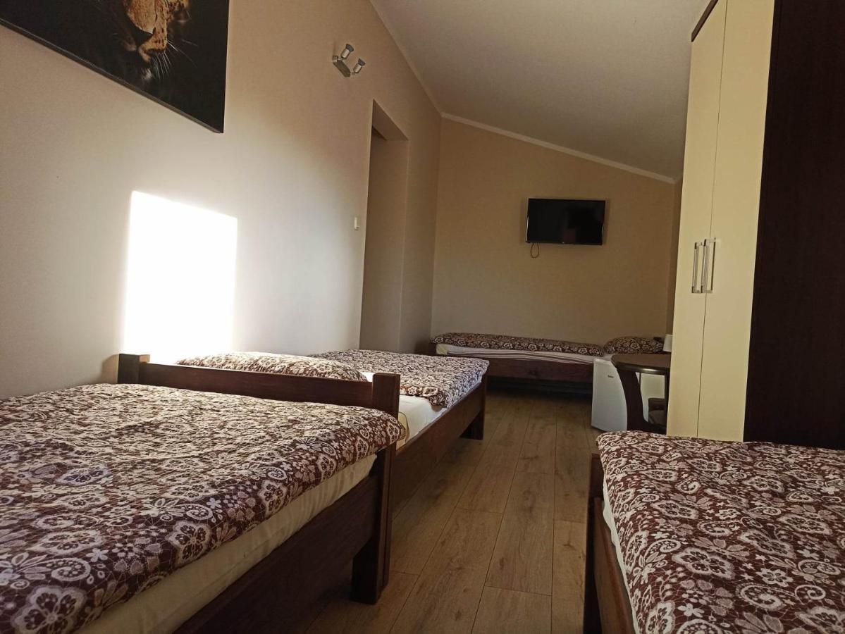 Ferienwohnung Pod Kasztanem Lubin  Exterior foto